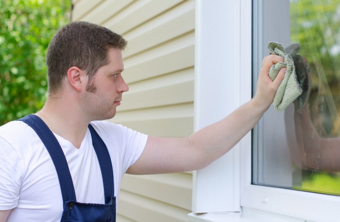 cleaning outside windows