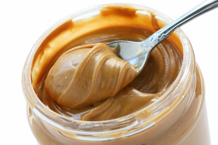 removing gum with peanut butter